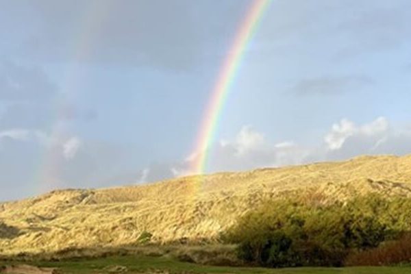 rainbow cornwall 600x400 - A pot of gold