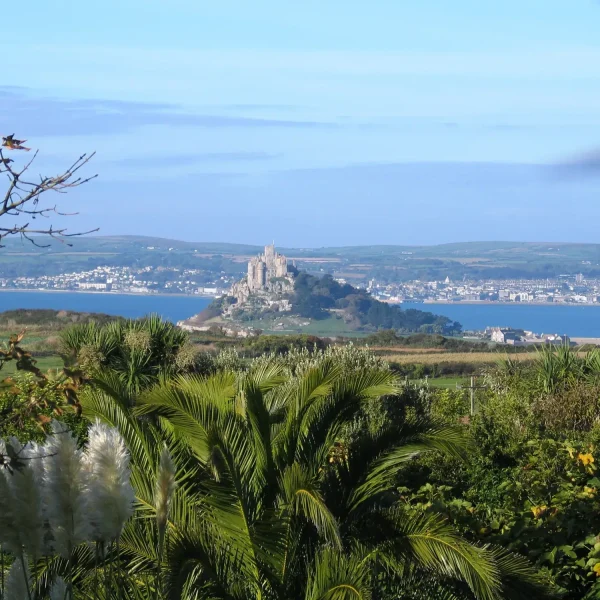 17th Centuary barn Sub tropical gardensStMichaels Mount from Ednovean Farm 600x600 - 17th Century Barn