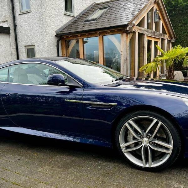 DB9thumbnail 80 600x600 - Aston Martin DB9