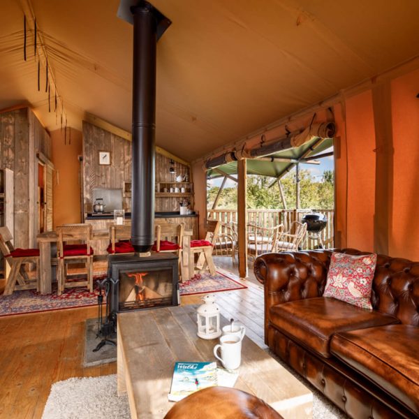 Eco Glamping273E9831 A73E 4568 878B DB73BCCB31C7 1 201 a 600x600 - Eco Glamping Pods