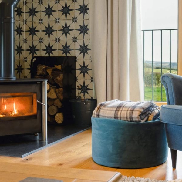 Luxury Homestead69B91EB3 82C6 44EC 90EE D975182441B3 1 201 a 600x600 - Luxury Homestead