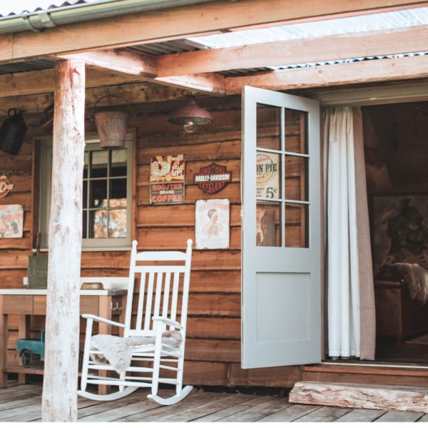 Luxury HomesteadDB39A50A 5E84 4A3A 915F D7D4C398BF00 1 201 a 600x600 - Luxury Homestead