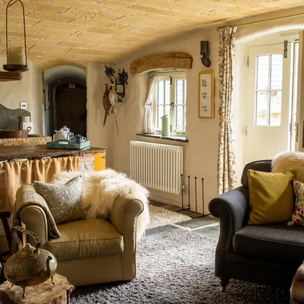 Luxury Homesteadd01136 985db7775d6b4ae1a55d69fac947ac48mv2 d 5408 3605 s 4 2 600x600 - Luxury Homestead