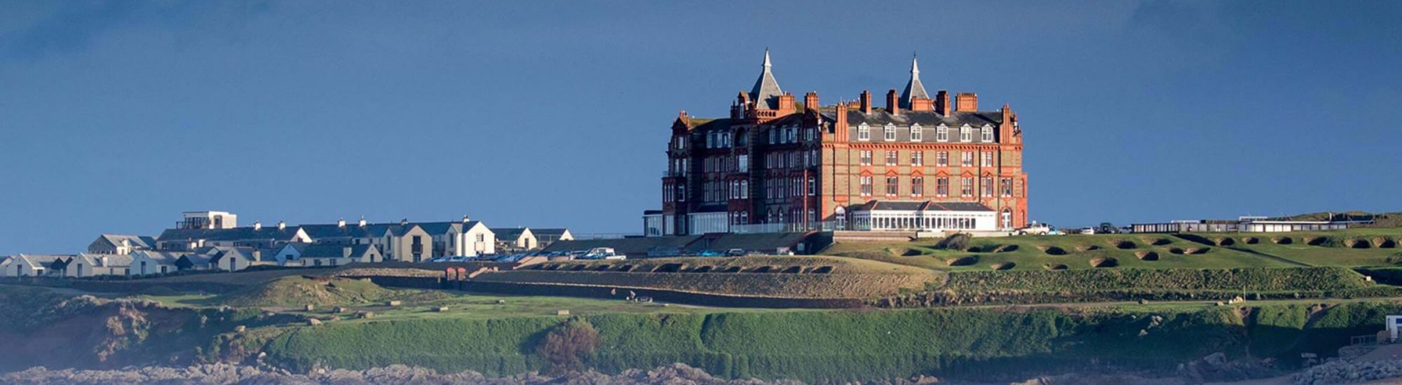 Iconic Hotel 3FFDA090 69C9 451C 8518 1B70365E8703 1 201 a 2000x550 - Iconic Clifftop Hotel