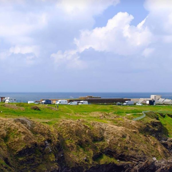 Iconic Hotel D46CC910 5E80 4B1B 88AC F1EFA81C3614 1 201 a 600x600 - Iconic Clifftop Hotel