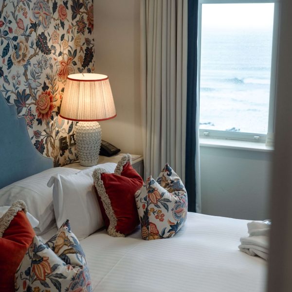 Iconic Hotel Rooms Duffy 1 Copy 600x600 - Iconic Clifftop Hotel