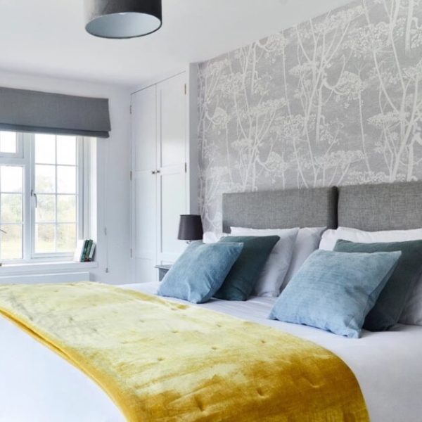 Oak Lodge8B207E6E 9E90 48FC A355 07F581B7C61C 1 105 c 600x600 - Oak Lodge