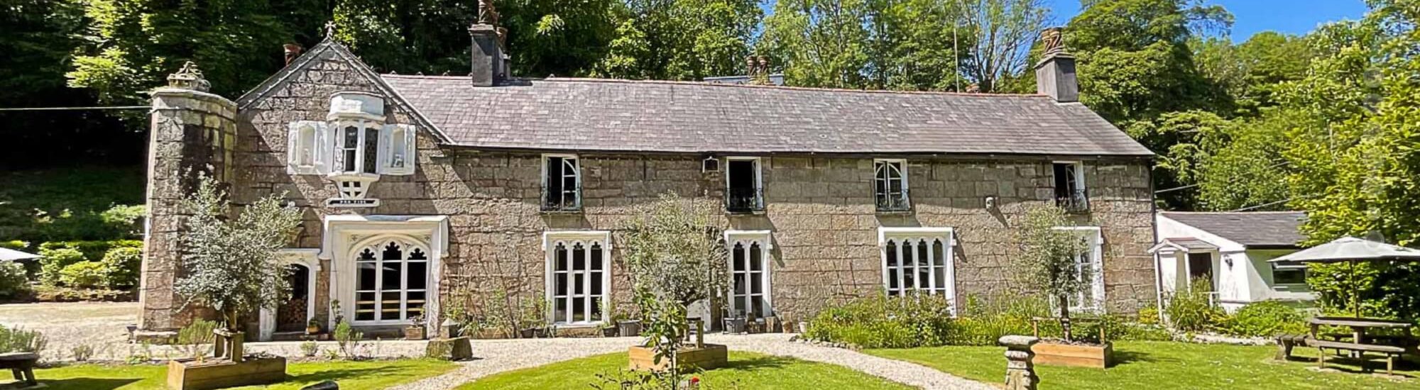 Historic Cornish AbbeyIMG 2583 e1720701543284 2000x550 - Historic Cornish Abbey