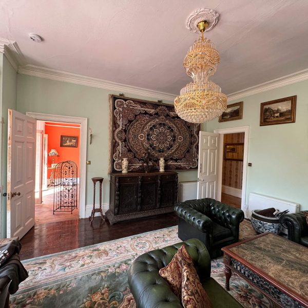 High Noon 16 600x600 - High Noon