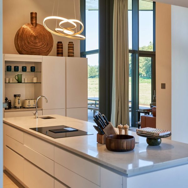 Waterside Retreat23 Aug Stillwater WR  46 1 600x600 - Waterside Retreat