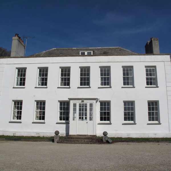 Blissland9CCDA957 6B51 4D5F B7B8 B813F1A46997 1 201 a 600x600 - Blissland