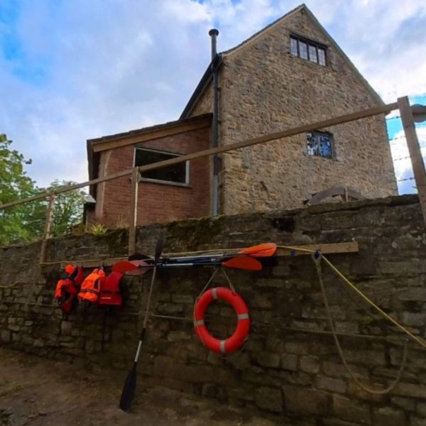 Mill HouseRenovated Mill2A2CF3B5 1266 4532 85F5 579E361B495B 1 105 c 600x600 - Mill House
