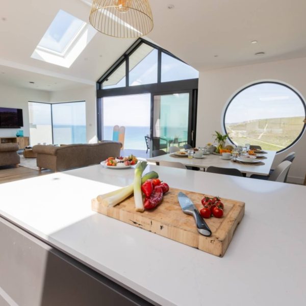 Ocean SkiesC75B9238 1 600x600 - Ocean Skies