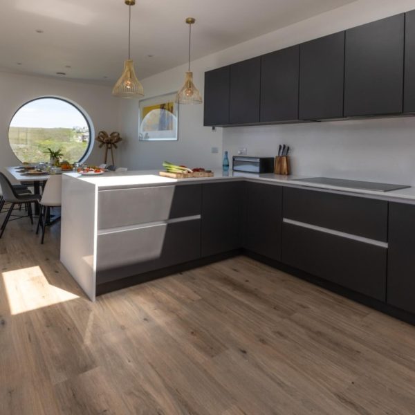 Ocean SkiesC75B9271 1 600x600 - Ocean Skies