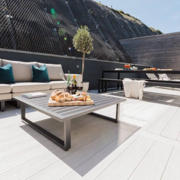 Ocean SkiesC75B9478 1 600x600 - Ocean Skies