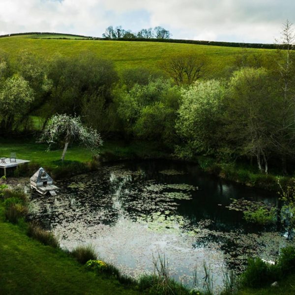 Devon Country Retreat5AEA5662 E668 4C43 BCD0 B64032EFCCC7 1 201 a 600x600 - Devon Country Retreat