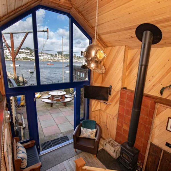 Quay Boat HouseB97A1A87 7BA2 45D1 99B7 42149A3490B1 1 105 c 600x600 - Quay Boathouse