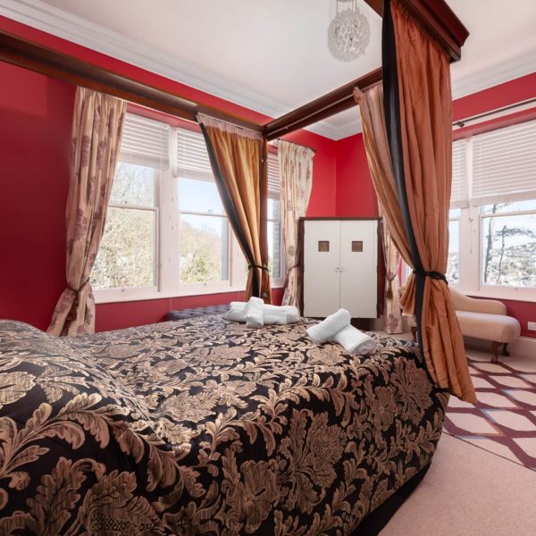Devon Victoran Villa. Devon Victoian Villa. Westwell Hall 1920 26 600x600 - North Devon Villa